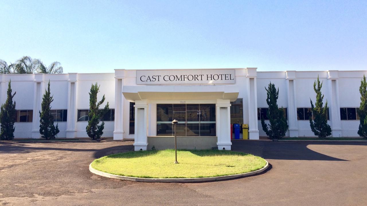 Cast Comfort Hotel Paranaiba Экстерьер фото