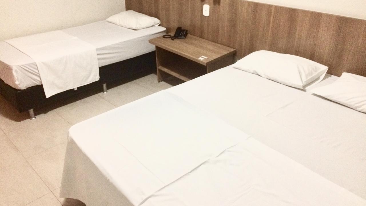 Cast Comfort Hotel Paranaiba Экстерьер фото
