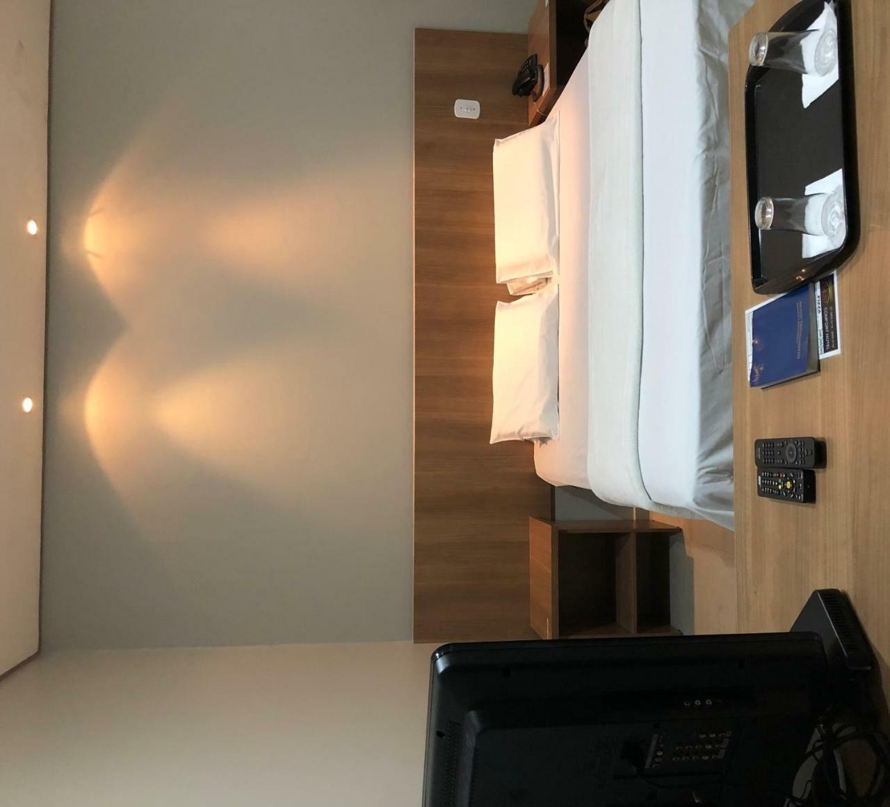 Cast Comfort Hotel Paranaiba Экстерьер фото